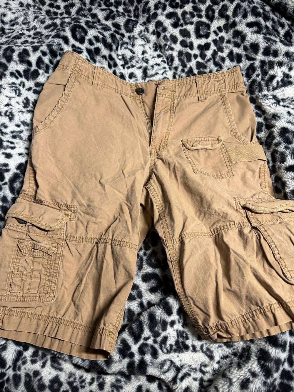 Cargo Women's Tan Utility Cargo Shorts - Cargo